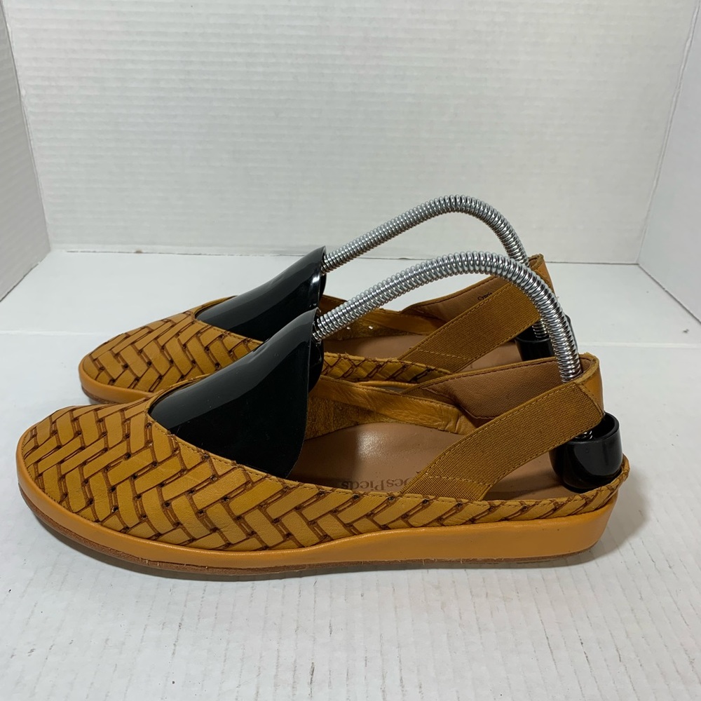 L’Amour Des Pieds Womens Cyprus Low Sling Back Tan 9.5